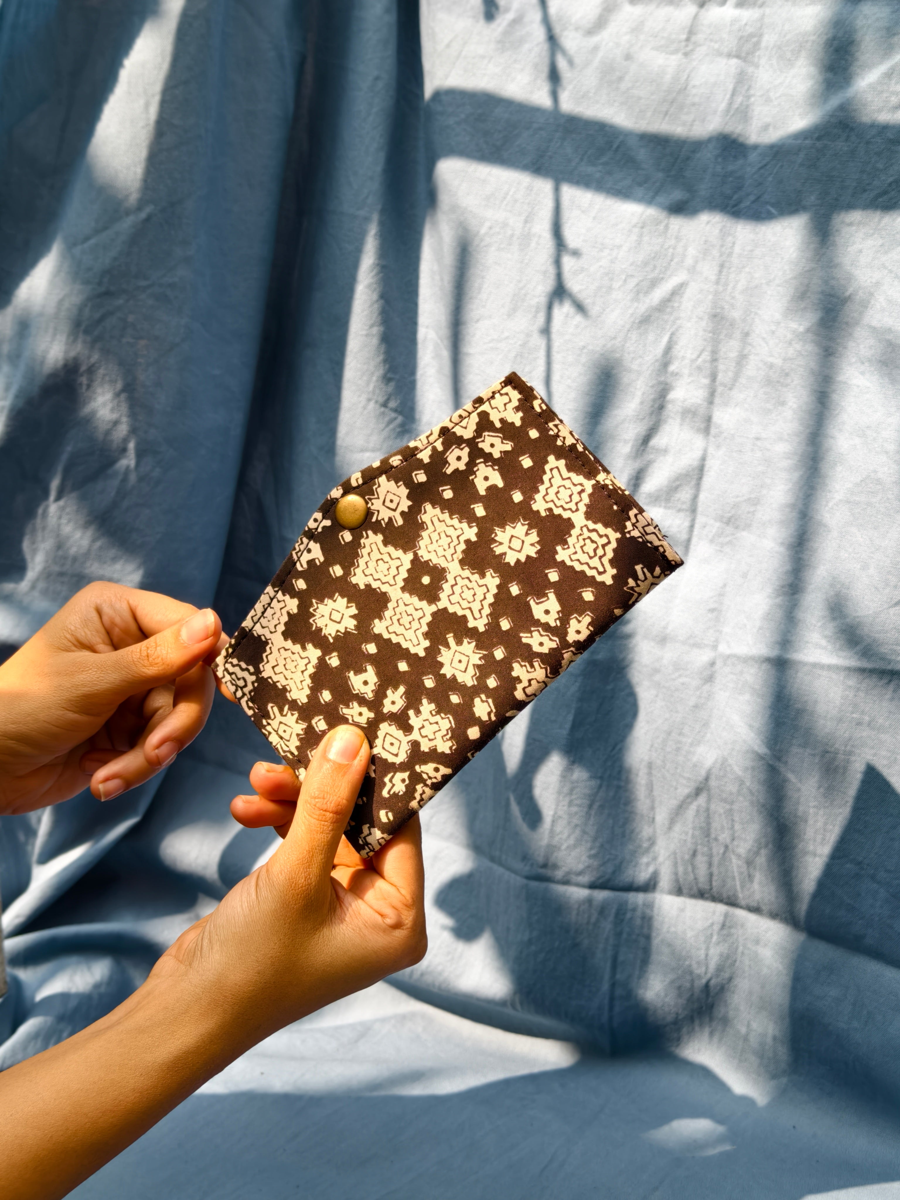 Black Geometry Battua Wallet