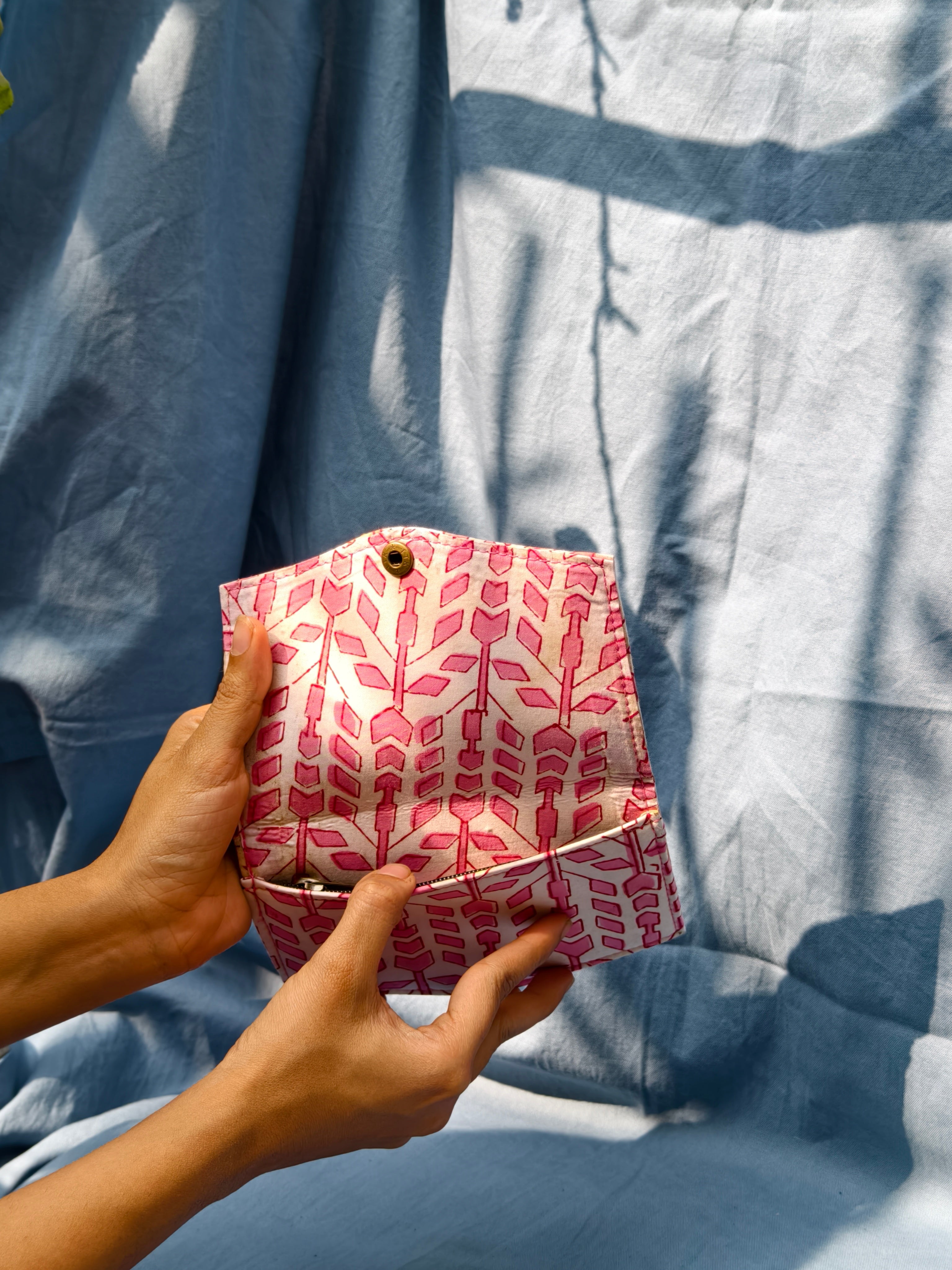 White and Pink Battua wallet