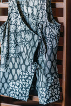 Black Tukro Crafty top